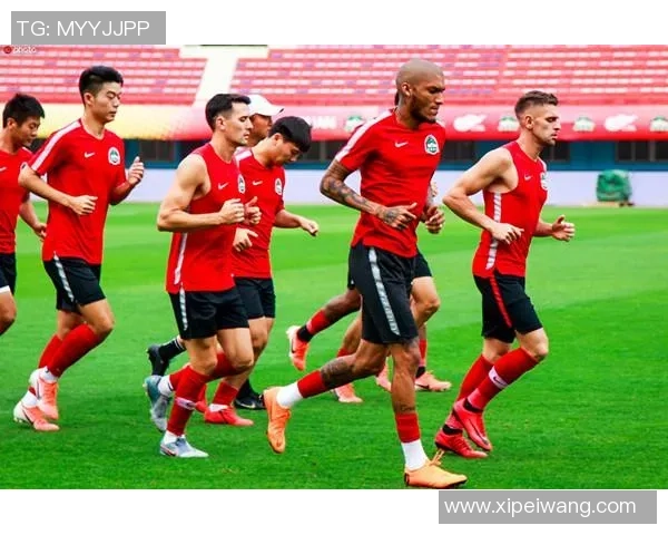 开新与建业录像对决分析揭示球队战术与球员表现的深度解读