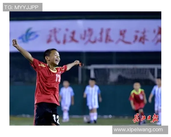 武汉梅县足球对决现场直播精彩瞬间全程回顾与分析